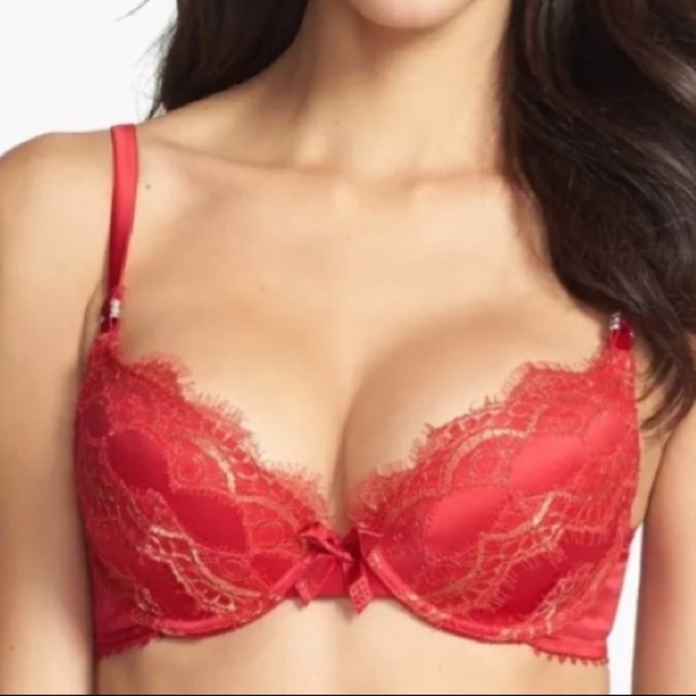 PLEASURE STATE PADDED SATIN BRA RED 32D NWOT